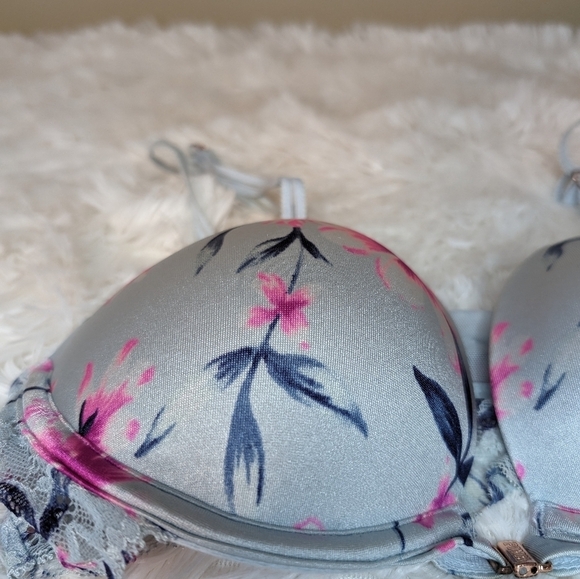 PINK Victoria’s Secret Date Push Up Lace & Floral Satin Size 32C - Picture 12 of 16